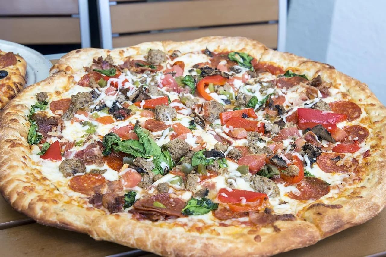 Jak zrobić sos do pizzy z koncentratu: 5 prostych kroków