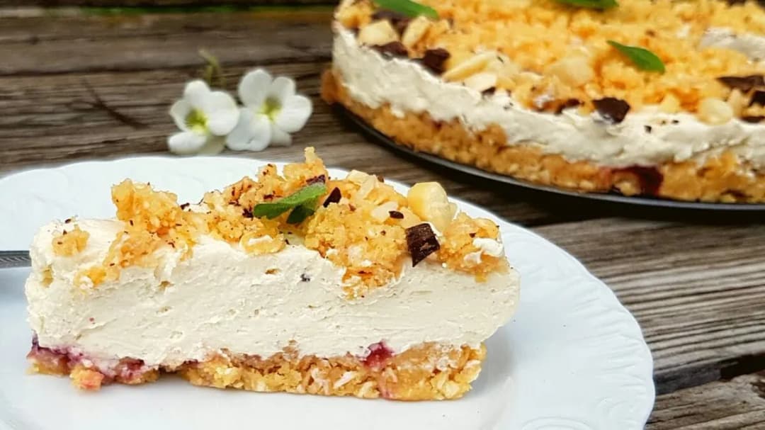 Przepisy na keto ciasta: jak przygotować pyszne desery bez cukru