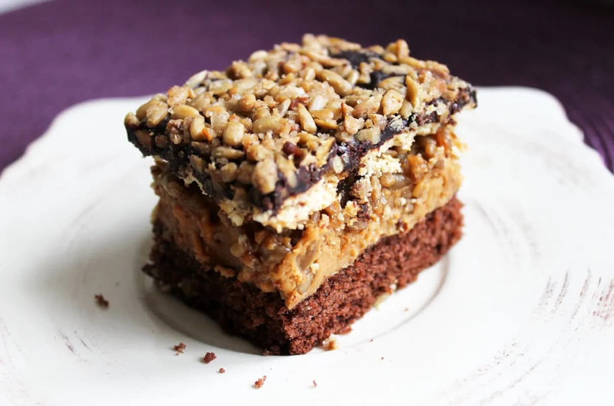 Przepis na pyszne ciasto z prażonym słonecznikiem