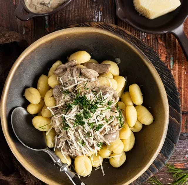 Jak zrobić sos z prawdziwków - przepis na idealny smak lasu