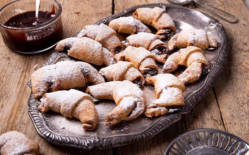 Szybkie rogaliki z serka homogenizowanego – prosty i smaczny przepis