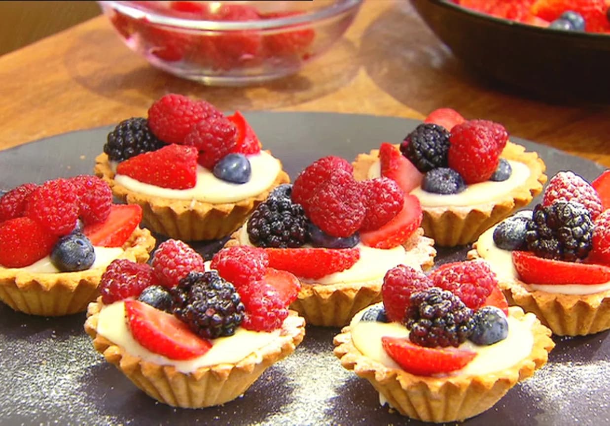 Pyszne ciasto kruche na babeczki. Prosty przepis krok po kroku dla każdego