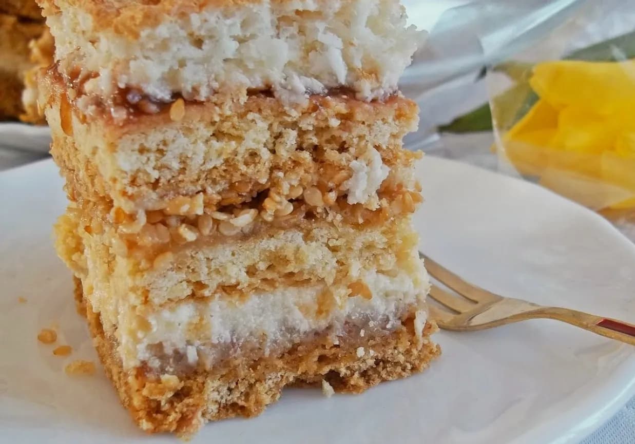 Jakie są najlepsze przepisy na ciasto sezamowe?