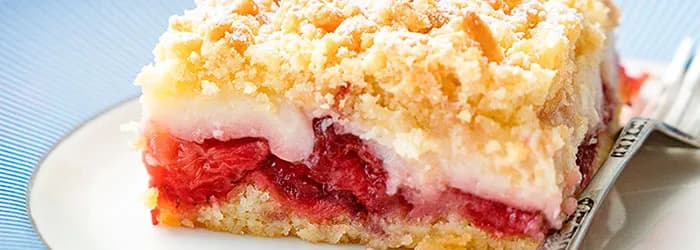 Czy ciasto z mrożonymi owocami i budyniem to najlepszy wybór