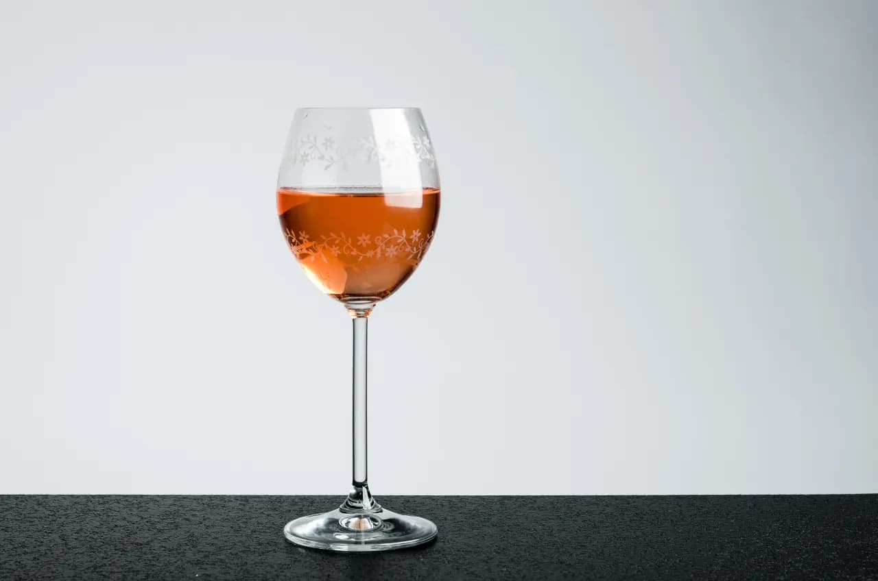 Wina różowe w kuchni: 5 przepisów, które warto wypróbować z różowym winem