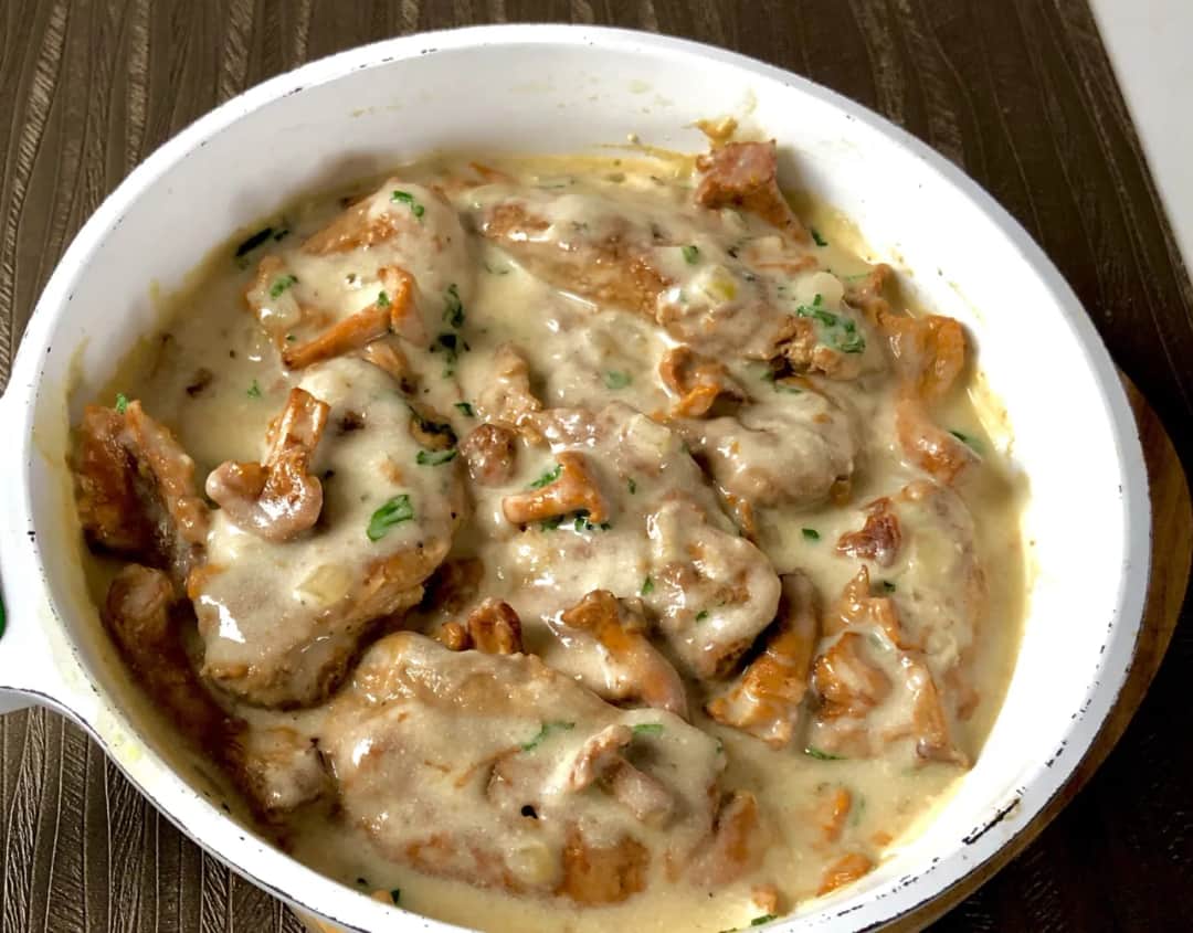 Polędwiczki w sosie kurkowym: 7 idealnych dodatków do dania