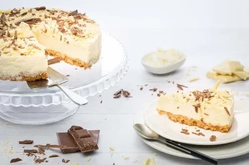 Najlepsze przepisy na ciasto na serwatce: sprawdzone pomysły na wypieki