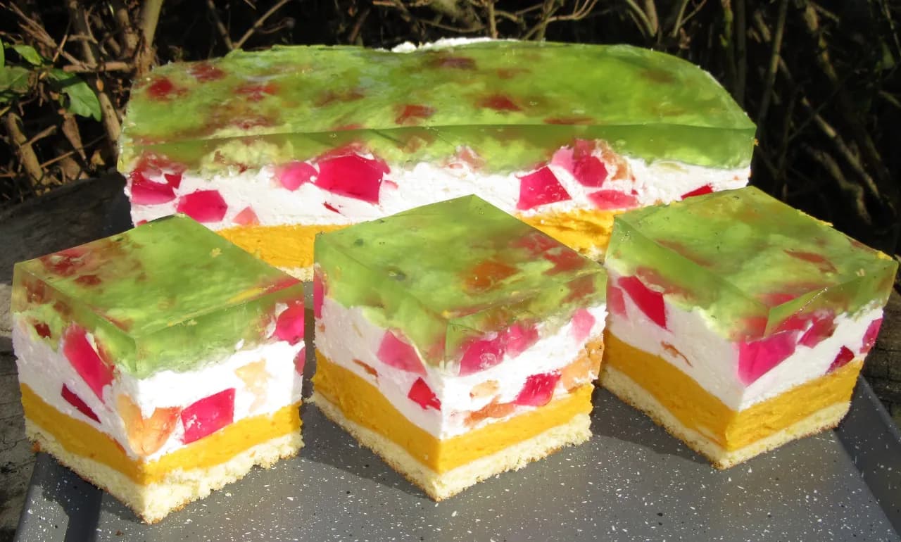 Biszkopt z kremem - Idealne przepisy na pyszne ciasta