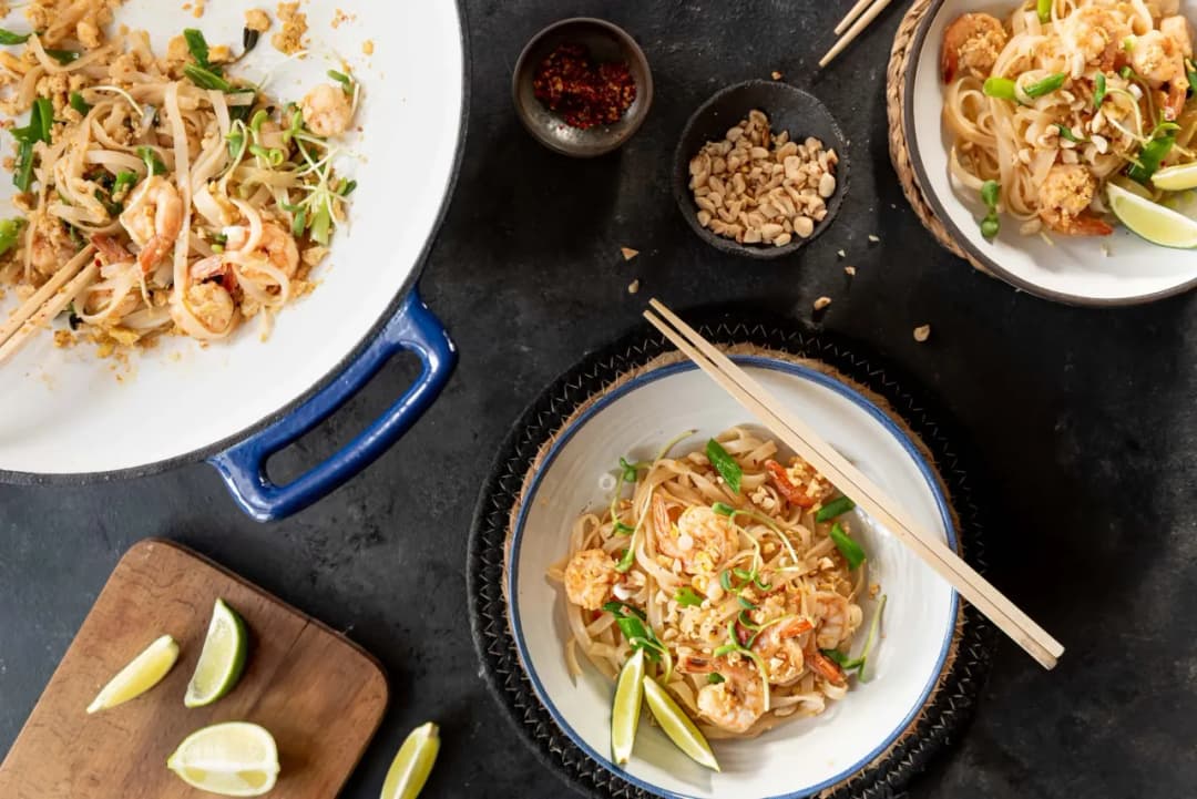 Jak zrobić krewetki z makaronem w sosie: 5 prostych kroków