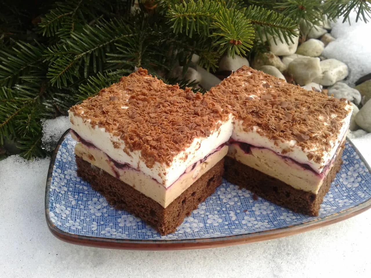 Domowy przepis na ciasto hiszpanka - najprostszy i najsmaczniejszy sposób