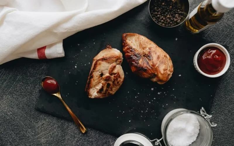 Najlepsze sosy do fileta z kurczaka - 5 przepisów i porady